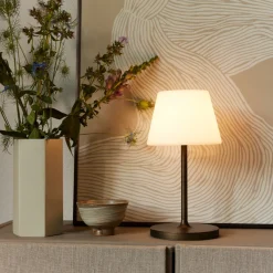 Oppladbare Bordlamper>Halo Designs New Northern bordlampe oppladbar utendørs IP44 2W - Hvit/Antikk kobberfarget Messing