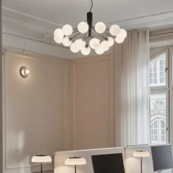 Kjøkkenbelysning Tak|Lysekroner>Nuura Apiales 18 satin svart/opal Svart / Opal