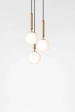 Baderomsbelysning Tak|Kjøkkenbelysning Tak>Nuura Miira 3 / opal Messing