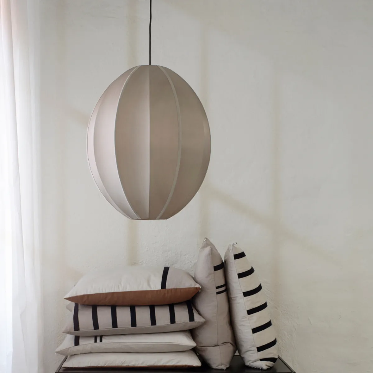 Kjøkkenbelysning Tak|Takpendler>Oi Soi Oi Silkeskjerm Oval Large - Cashmere Grå / Cashmere