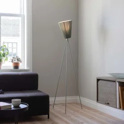 Interiørlamper Gulv>Northern Oslo Wood gulvlampe lysegrå med skjerm