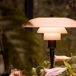 Louis Poulsen><noscript><img width=