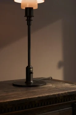 Louis Poulsen><noscript><img width=