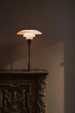 Louis Poulsen><noscript><img width=