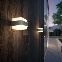 Utelamper Med Opp/Ned Lys><noscript><img width=