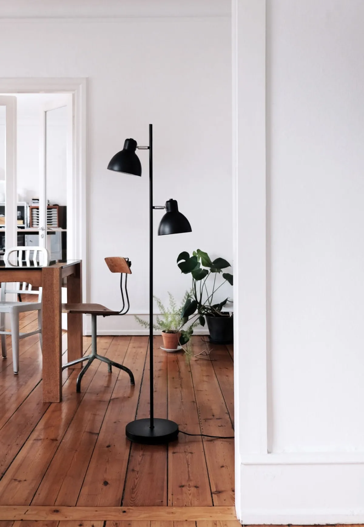 Leselamper Gulv>Dyberg Larsen Skagen dobbel gulvlampe - Svart