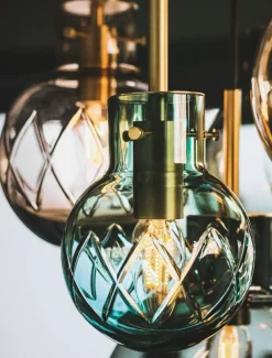 Kjøkkenbelysning Tak|Takpendler>Hadeland Glassverk Skumring Krystallkuler 3 stk - Hvit Baldakin Hvit / Flerfarget