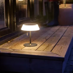 Solcellebelysning>Halo Designs Solar portabel bordlampe utendørs IP54 oppladbar USB-C og solcelle