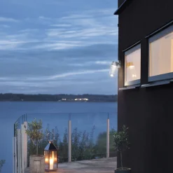 Utelamper Til Kystområder|Utelamper - Klassiske Vegglamper>Konstsmide Vega vegglampe utendørs IP54 8W - Stål Galvanisert