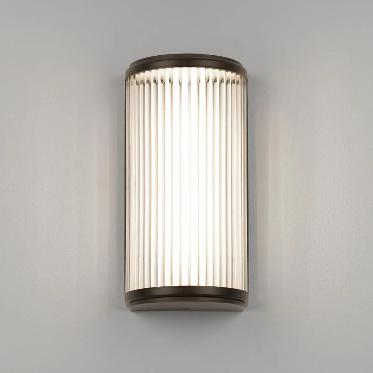 Baderomsbelysning Vegg>Astro Lighting Versailles 250 vegglampe 4,5W dimbar IP44