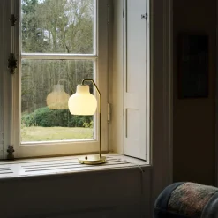 Louis Poulsen><noscript><img width=