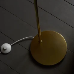 Louis Poulsen><noscript><img width=