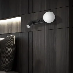 Vegglamper Med Usb>TK Lighting Vox vegglampe med USB Svart